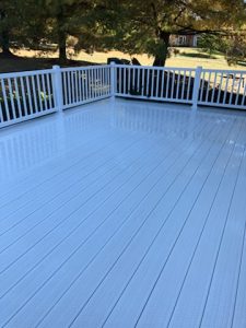 Deck cleaning and restoration services