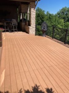 Deck cleaning and restoration services